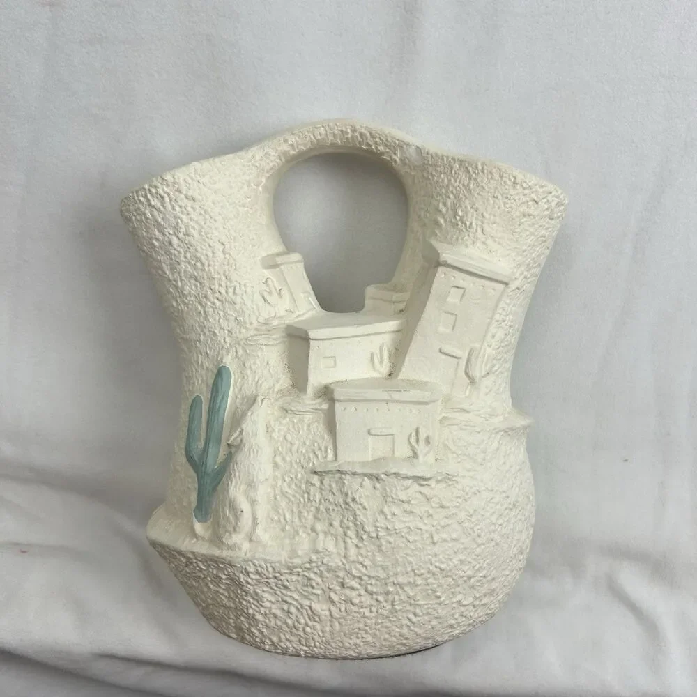 Southwest Pueblo Village Pottery Vase Planter White Textured Decor 8”